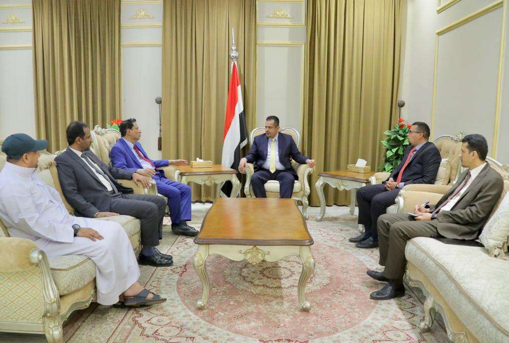 معين عبد الملك يوجه السلطة المحلية بالمهرة بمضاعفة الجهود لتحسين الخدمات وتنفيذ المشاريع