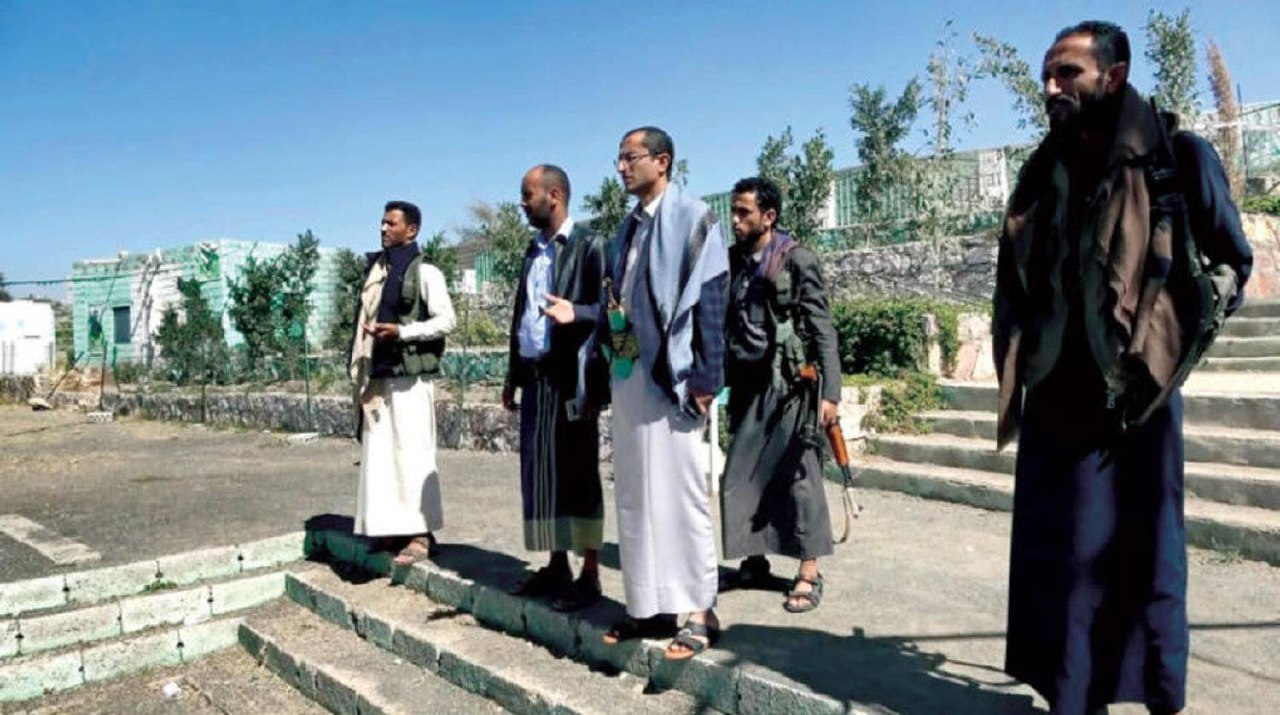 تصعيد حوثي للاستيلاء على الأراضي في 5 محافظات يمنية