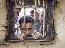 مذيع تلفزيوني: كل من يعيش في مناطق سيطرة مليشيات الحوثي معرض للاعتقالبدون أي تهمه