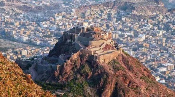 الى اين تذهب إيرادات تعز ؟ .. تقرير مصغر يكشف تفاصيل العبث والتلاعب 