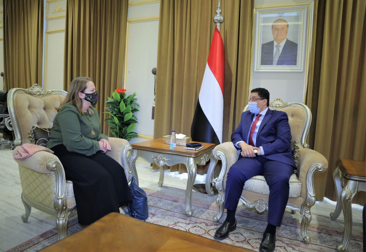 بن مبارك يلتقي القائم بالأعمال الأمريكي لبحث ستجدات الأوضاع في اليمن