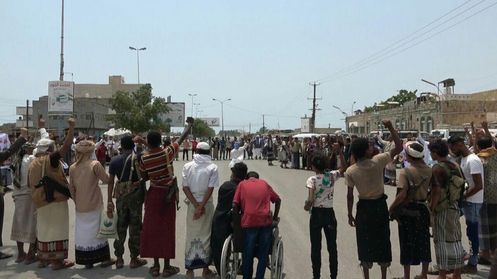 الحديدة.. مليشيا الحوثي  تجبر أهالي الدريهمي على تمويل المجهود الحربي