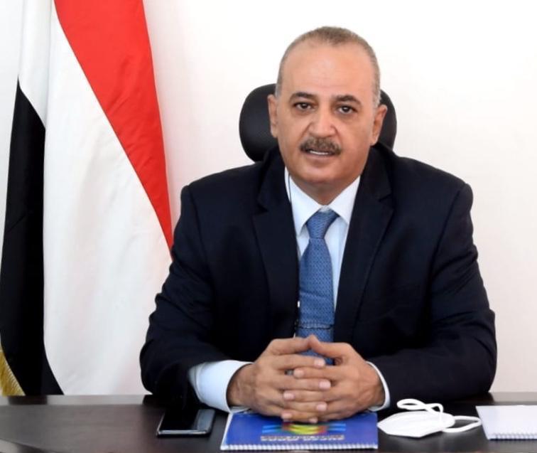 وزير المياة والبيئة يناقش مع ممثل اليونيسيف دعم مؤسسات المياه والصرف الصحي بالوقود