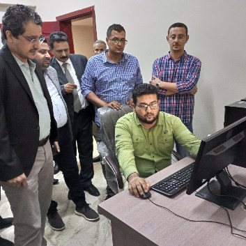 أمين عام رئاسة الوزراء يدشن المرحلة الأولى من مشروع الأتمته الرقمية بالأمانة العامة
