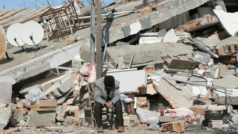 في آخر الإحصائيات .. ارتفاع عدد ضحايا زلزال تركيا وسوريا إلى أكثر من 30 ألف قتيل 