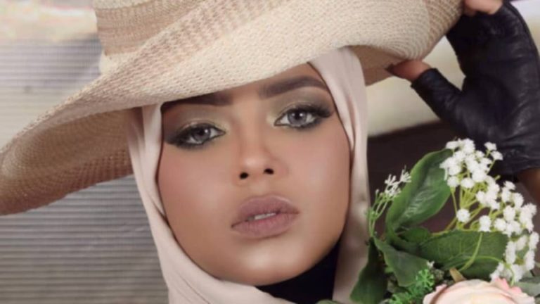 من هي "سارة" التي تلاحقها جماعة الحوثي لليوم الثاني! 