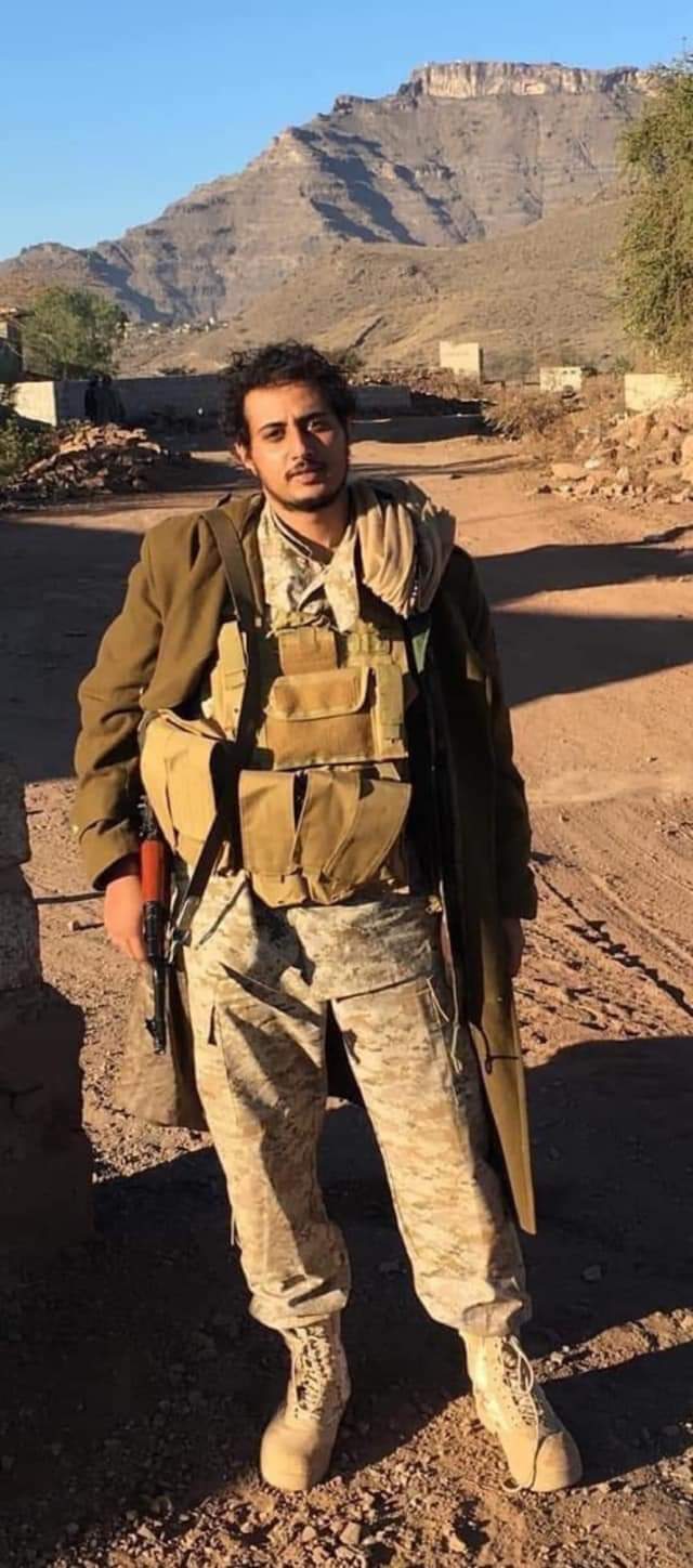 من هو الشهيد الذي أفرج الحوثيون عن جثته بعد سنوات والذي اشعل استشهاده مواقع التواصل؟