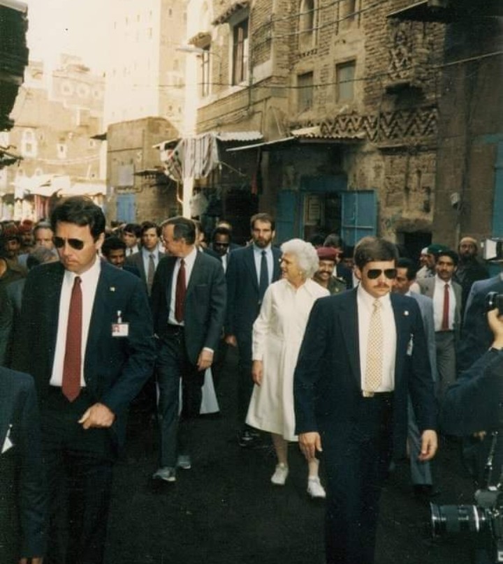 شاهد صورة من مدينة صنعاء القديمة اثناء  زيارة الرئيس الأمريكي جورج بوش لليمن