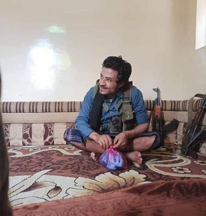 الشهيد محمد السناوي.. بطل من تعز يقتل ويصيب العشرات من مليشيات الحوثي