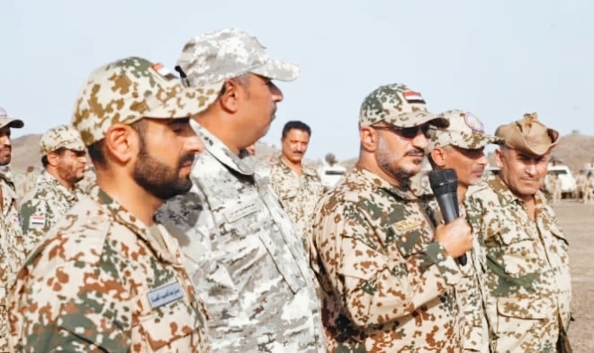 طارق صالح يؤكد ان النصر الحاسم في معركة تحرير صنعاء يبدأ من ميادين التدريب