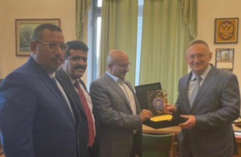 لقاء يمني روسي  يناقش تطورات الأوضاع على الساحة اليمنية