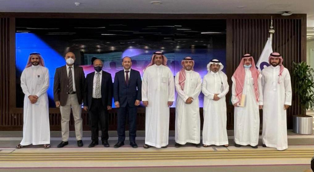 الوزير العوج يبحث مجالات التعاون مع شركة الإتصالات السعودية