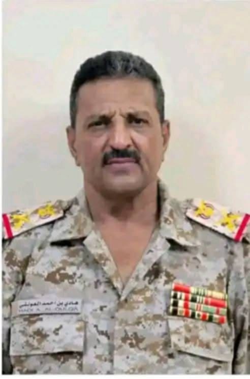اللواء الركن هادي العولقي يهنئ الشعب والقيادة السياسية والعسكرية بالذكرى الـ(62) لثورة الرابع عشر من أكتوبر 