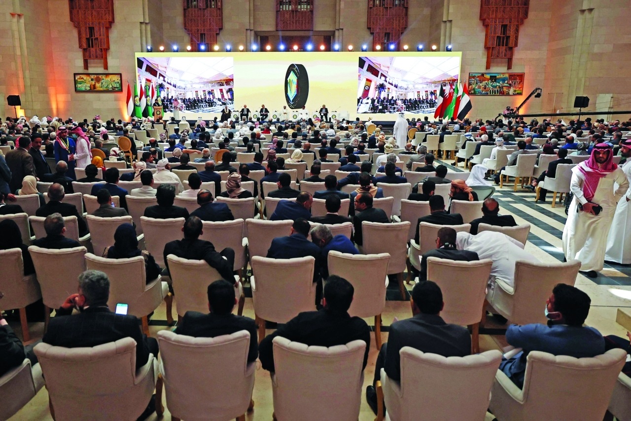 ماهي المبالغ التي حصل عليها كل مشارك في مشاورات الرياض ؟
