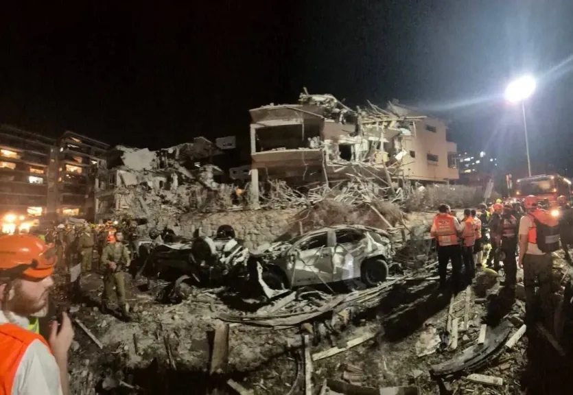 مقتل عائلة يهودية من أصول يمنية نتيجة سقوط صاروخ إيراني على منزلها في تل أبيب
