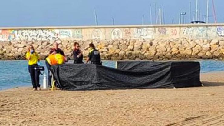 Sur l’une des plages d’Europe… le corps d’un enfant décapité a été retrouvé !