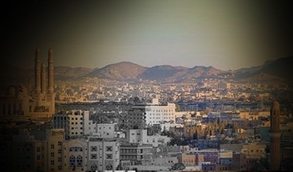 يحدث الان .. احتشاد قبلي كبير نحو العاصمة صنعاء وينصبوا الخيام أمام منزل قيادي حوثي من العيار الثقيل ..مالامر؟ (الاسم وتفاصيل)