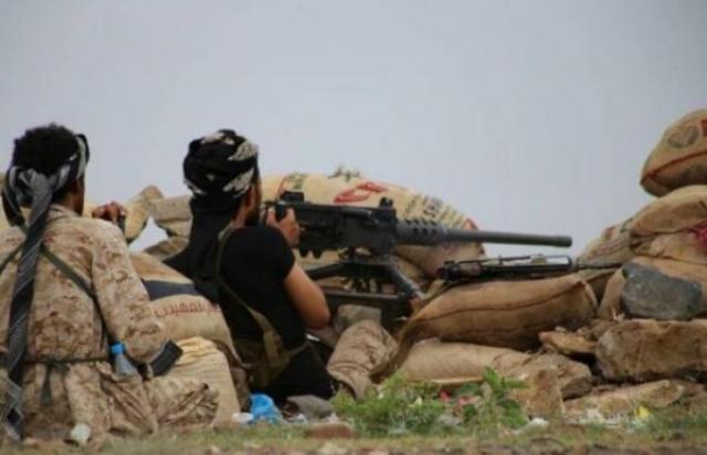 اندلاع معارك عنيفة بين الجيش ومليشيا الحوثي في جبهات هذه المدينة