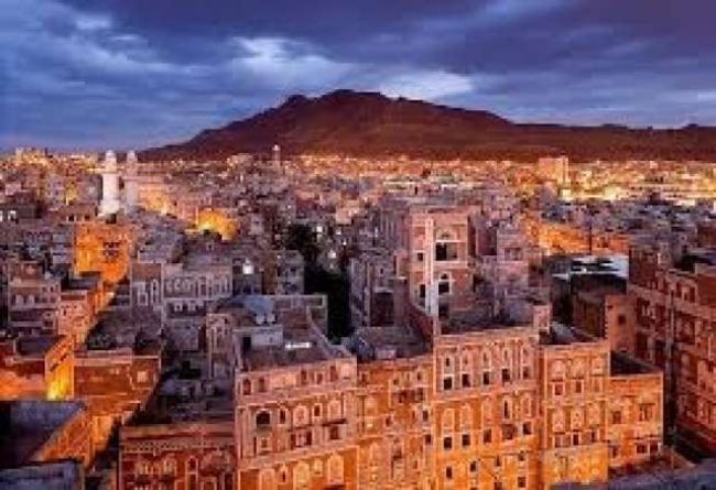 تعرف على الهدف الحقيقي وراء تفجيرات صنعاء وتهديد الحوثي لإسرائيل