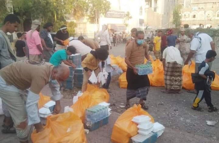 شاهد احدث فضائح “الانتقالي” وسباق اذلالهم للجنوبيين (صور)