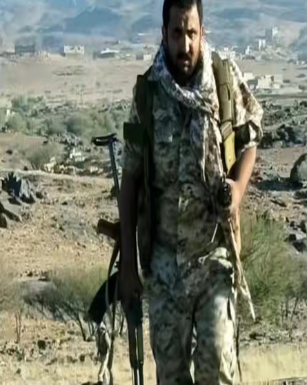 ناشطون يالله لا تفجع به اليمن .. اصابة قائد بالجيش بكورونا .. صورة