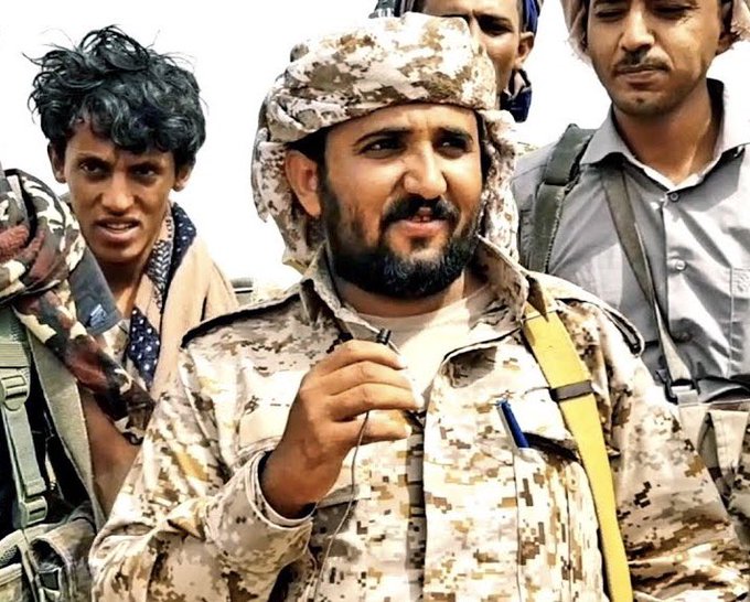 قبل وفاتة.. العميد سيف عبدالرب الشدادي قائد اللواء 159 مشاه يتقدم المقاتلين في جبهة تحرير (شاهد الفيديو) 