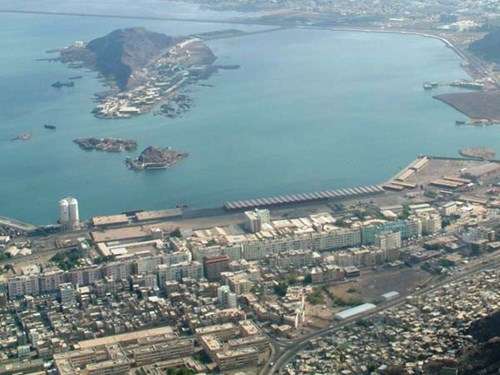الجهات الرسمية تحذر جميع سكان عدن من خطر قادم خلال الساعات القادمة 