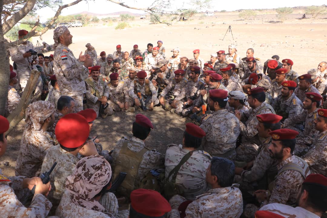 رئيس الأركان يكشف عن أخبار هامة بشأن المعركة الحاسمة ضد مليشيا الحوثي! (تابع)