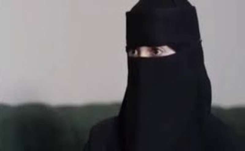 سعودية أنفقت على زوجها 20 عاما.. فكفأها بالقتل بطريقة بشعة!
