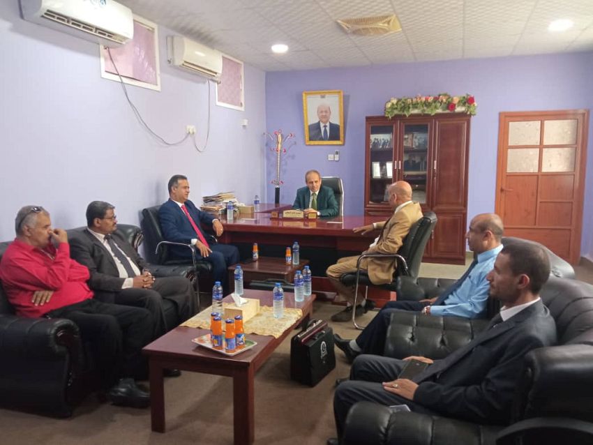 الوصابي يبحث مع السفير الليبي تفعيل الاتفاقيات وتبادل العلاقات الثقافية