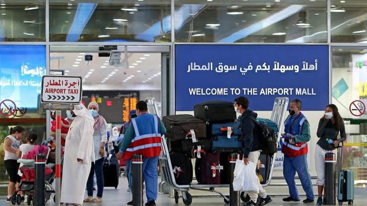 لن تصدق.. مزحة تتسبب بترحيل مهندس مصري من دولة خليجية!
