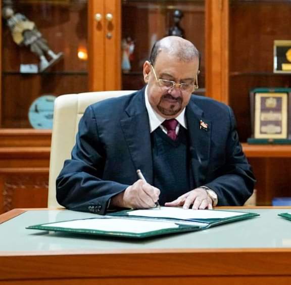 رئيس مجلس النواب اليمني يعلق على إجراءات اللجنة العامة لمؤتمر صنعاء المرتهن للمليشيا الحوثية