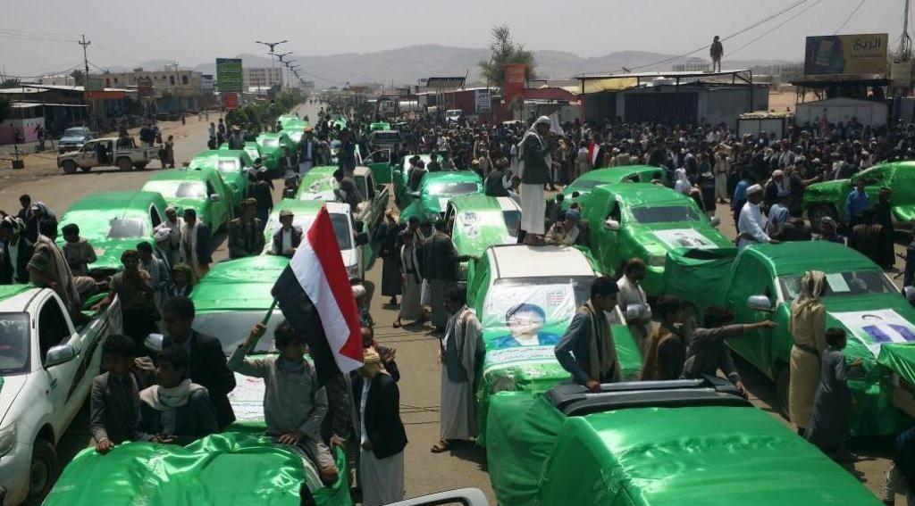 تشييع المئات من قتلى الحوثيين اغلبهم قيادات قتلوا في الجبهات 