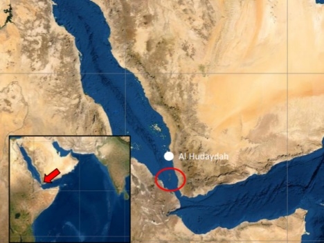 الإعلان عن استهداف ناقلة نفط جنوب غرب المخا