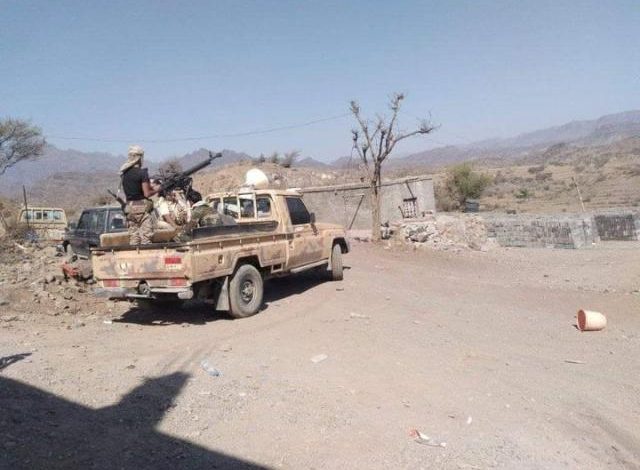 تفاصيل.. الجيش اليمني يحقق تقدم جديد جنوبي تعز