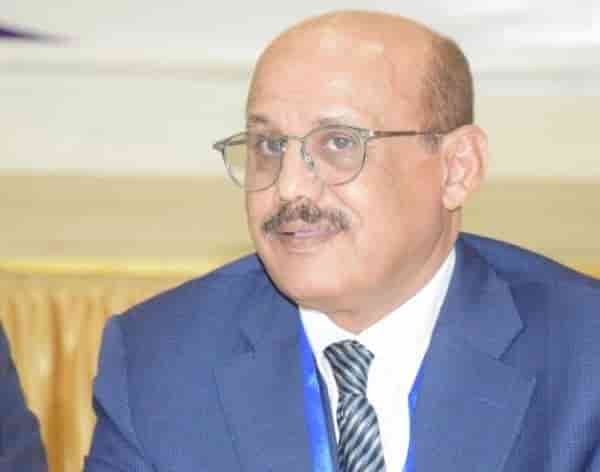 إقتراب تحرر القطاع  المصرفي من قبضة الحوثي والإنتقال  إلى عدن