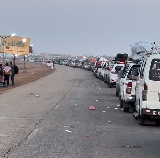عودة الازدحام مجددا في منفذ الوديعة البري