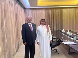 محافظ البنك المركزي اليمني يلتقي رئيس صندوق النقد العربي في ابو ظبي