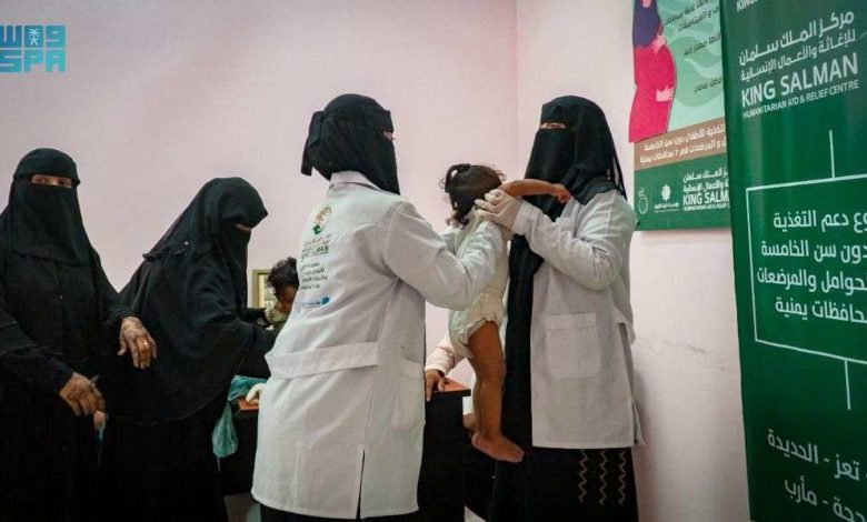 مركز الملك سلمان يواصل تبنيه أعمال مشروع التغذية للأطفال في هذه المحافظات 