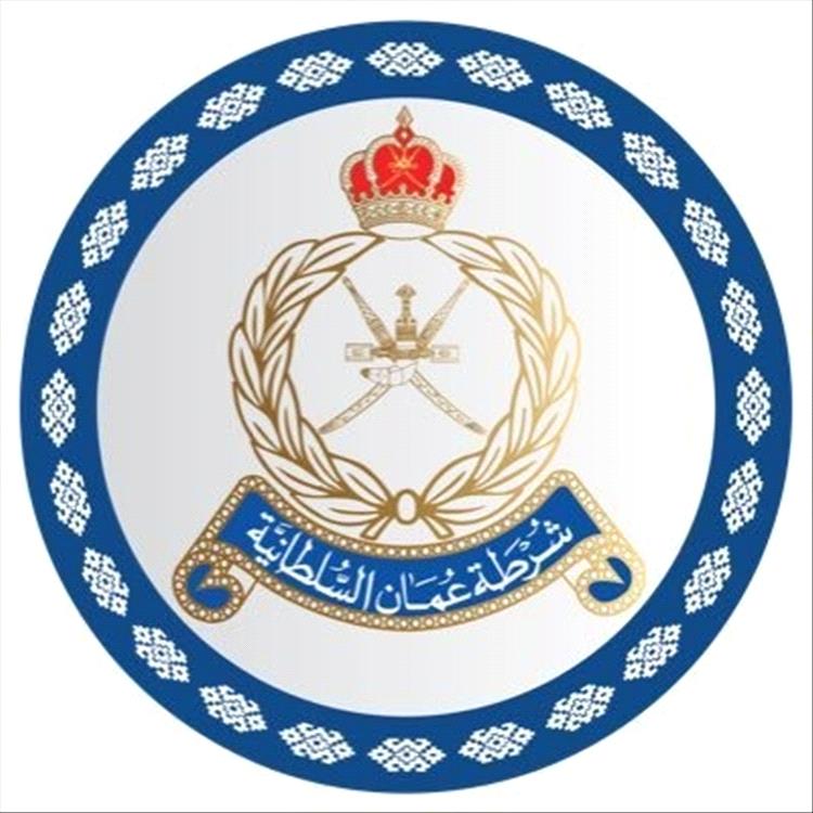 السلطات العمانية تعلن القبض على مواطن يمني مستعينة بالإنتربول الدولي