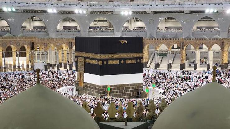 السعودية تعلن عن بشرى سارة لجميع الراغبين في أداء العمرة وزيارة المسجد النبوي الشريف..