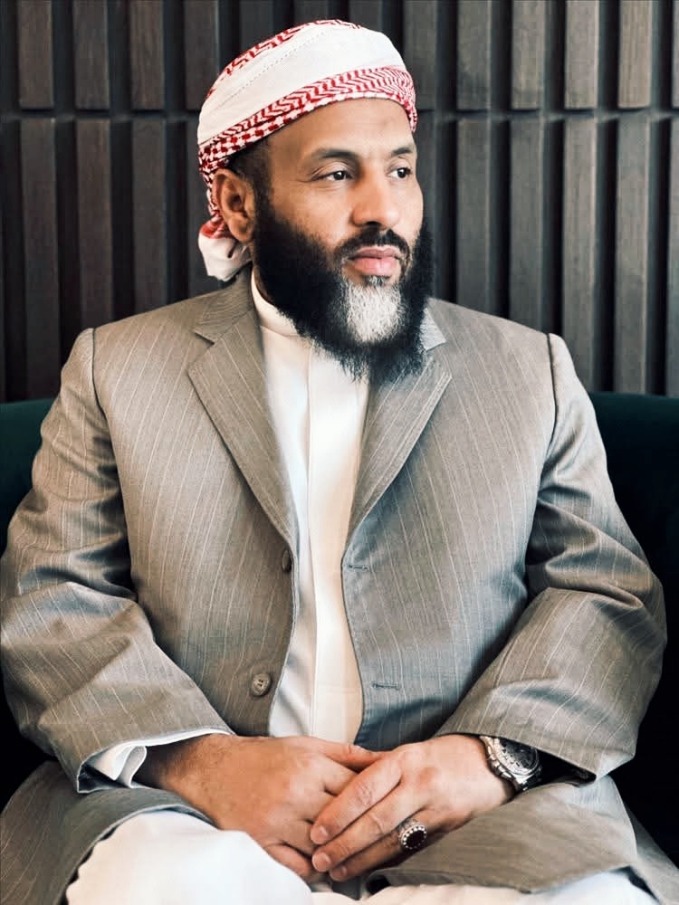 وزير الأوقاف يدعو قبيلتين في مأرب إلى وقف الاقتتال ووضع حد لسلاح الفتنة