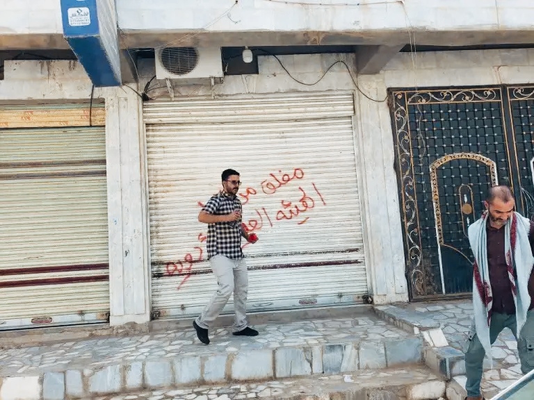 أغلقت شركات ووكالات دوائية... الهيئة العليا للأدوية في مأرب تنفذ حملة رقابية مكثفة
