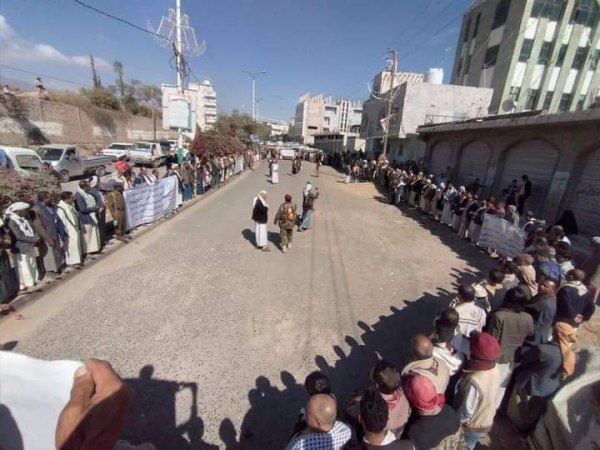تزايد الغضب والاحتجاجات في هذه المدينة ضد الحوثيين .. تابع آخر المستجدات
