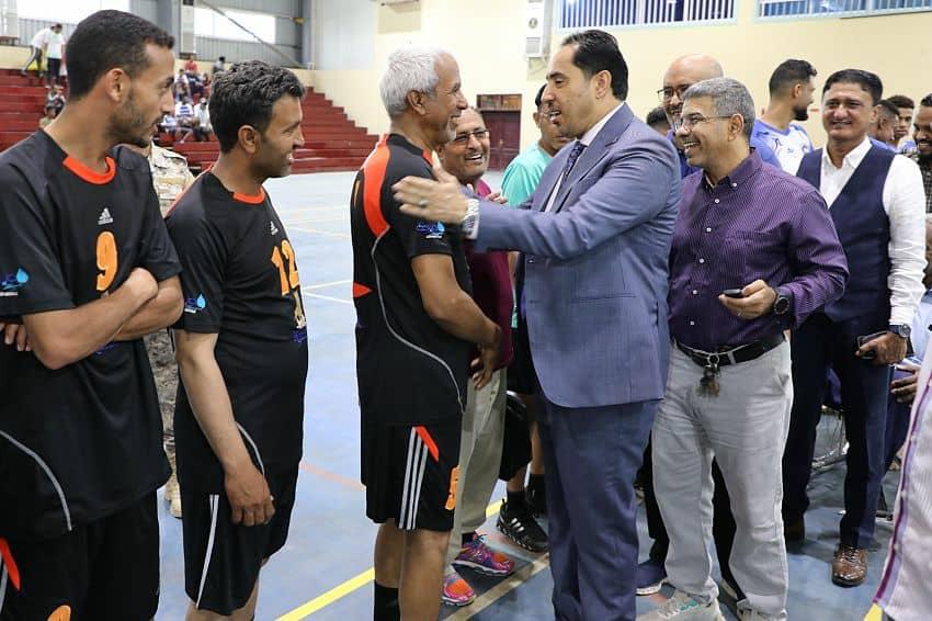 وزير الشباب والرياضة يفتتح بطولة الجمهورية لكرة اليد في عدن