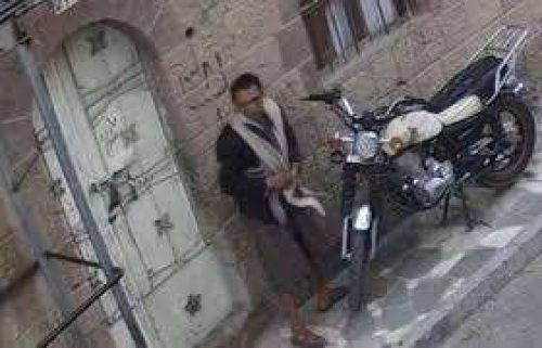 خرج مع زوجته وعاد ومنزله دون مجوهرات وعملات أجنبية..منزل اشهر نشطاء صنعاء يتعرض للسرقة