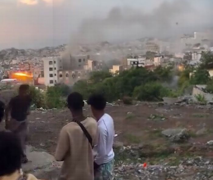تعز.. انفجار عبوة ناسفة حوثية تسفر عن إصابة مدنيين أحدهما طفل