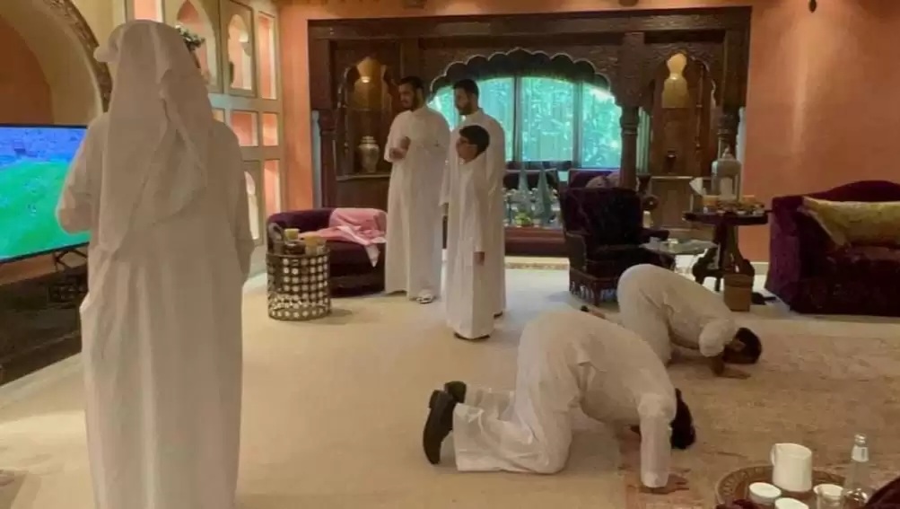 بالصور .. شاهد فرحة ولي العهد السعودي بفوز المنتخب الوطني