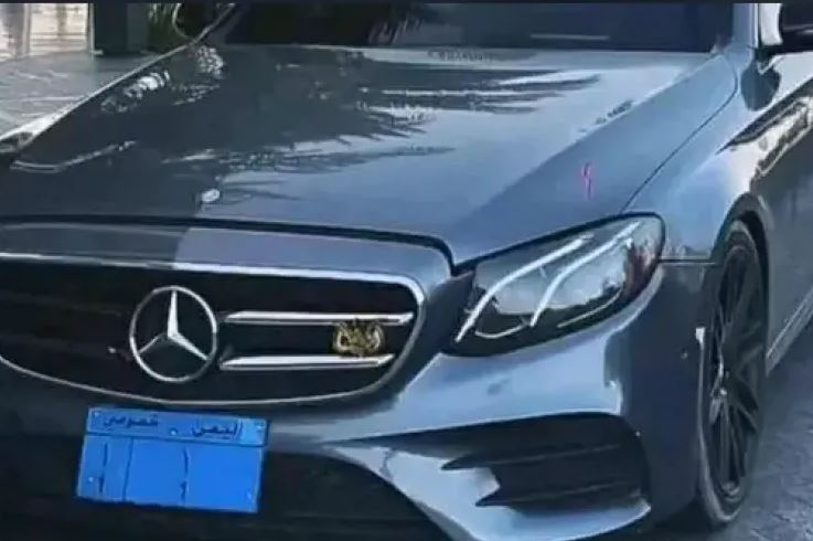  مزاد علني في صنعاء تعلن عنه مليشيا الحوثي لبيع لوحة سيارة مميزة مملوكة لرجل اعمال مناهض لها