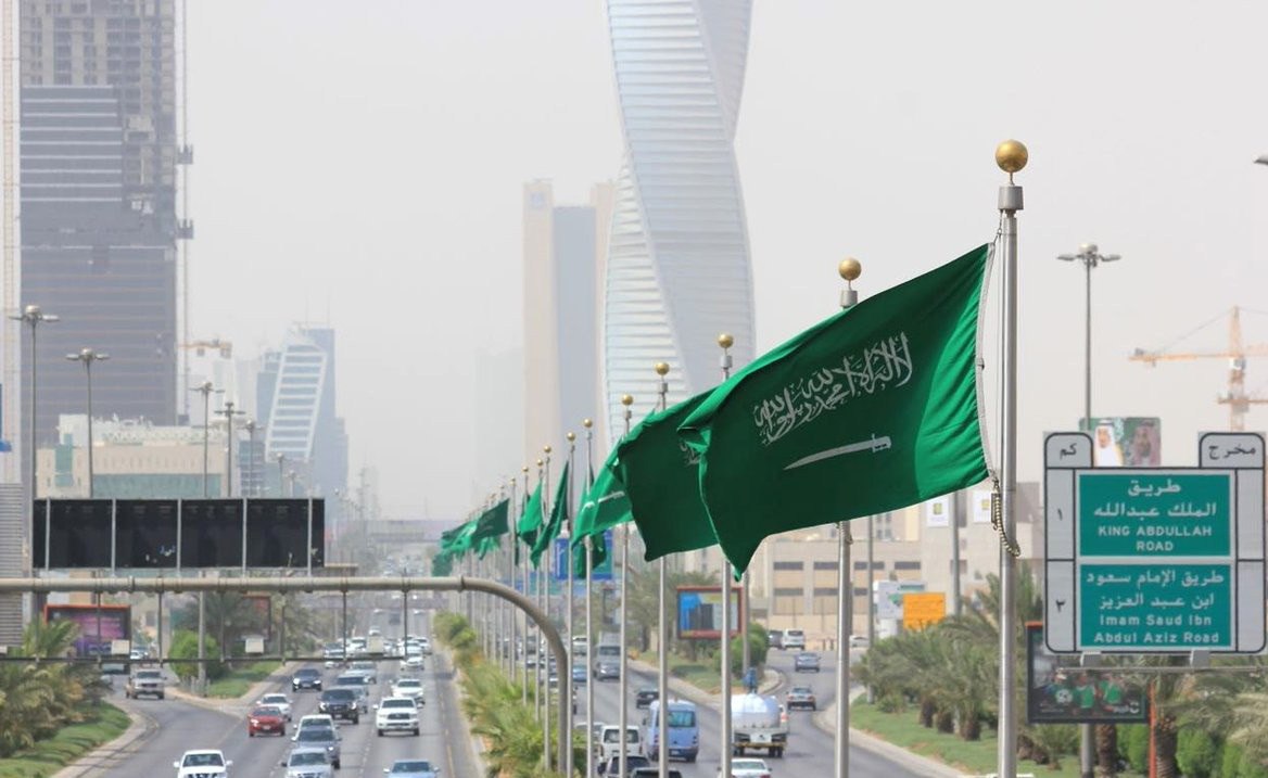 بميزانية هائلة .. محمد بن سلمان يطلق مشروع اقتصادي عملاق سينقل السعودية إلى مصاف العالمية (تابع)